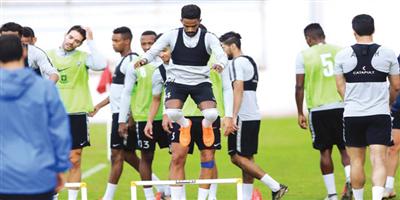 الهلال يواجه الشباب ودياً اليوم.. والعابد يشارك 