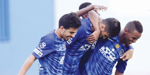  الهلال تجاوز الوحدة