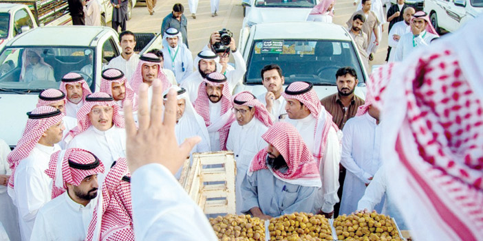  جانب من مهرجان التمور بمدينة بريدة