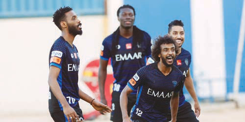  جانب من مران الهلال أمس