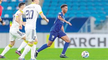 فيصل أبو ثنين يتغنى بقدرات موهبة الهلال ناصر الدوسري 