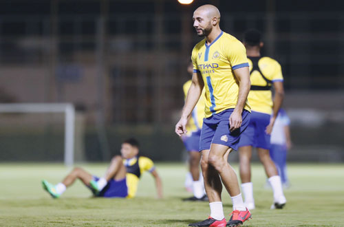  أمرابط في تدريب النصر قبل اعلان اصابته