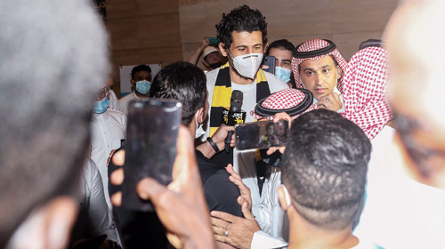  أحمد حجازي واستقبال كبير من جماهير الاتحاد