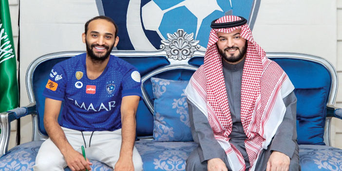  عبدالله عطيف مع رئيس الهلال فهد بن نافل