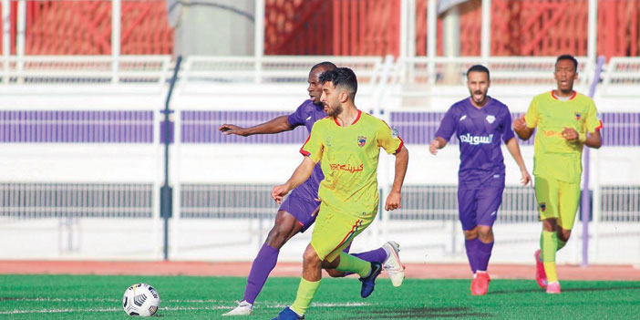  لقاء الحزم والبكيرية في الدور الأول انتهى بفوز الحزم 1 - 0