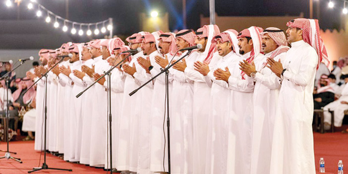 «خلّوها» تمتّع زوارها بروائع الشعر النبطي 