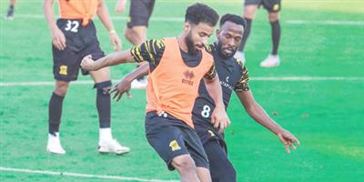 الاتحاد يفتقد الشنقيطي ضد الفتح 