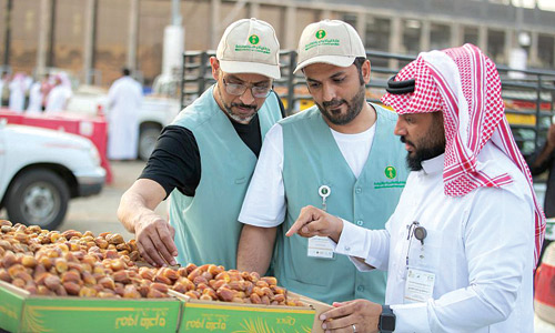 77 جهة حكومية وخيرية واجتماعية تشارك بمهرجان بريدة للتمور 