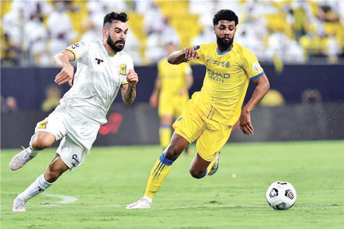 تاريخ مواجهات الاتحاد والنصر على المحك 