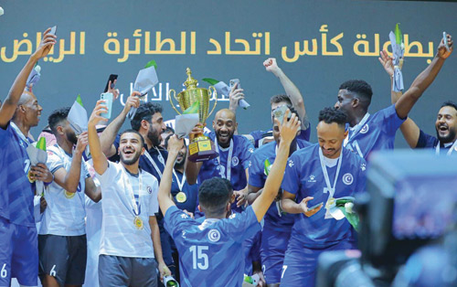 الهلال والأهلي الأكثرتتويجا.. 