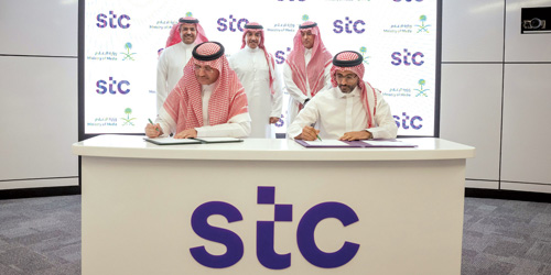 وزير الإعلام مجموعة يزور stc ويطلع علي أحدث حلول الإعلام الرقمي 