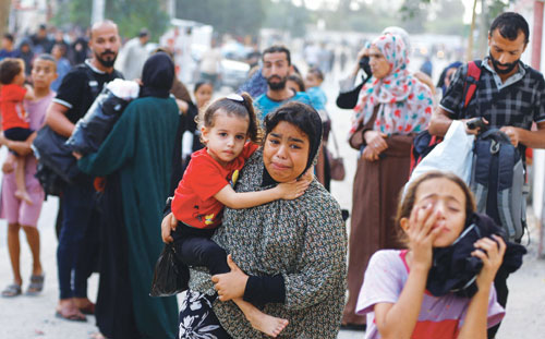 الرئيس الفلسطيني: نرفض أي مخططات لاحتلال أو عزل أي جزء من غزة 