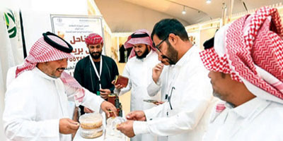 مهرجان «خبرات الباحة» نافذة تسويقية وتوطين للمحاصيل 