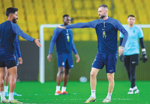 النصر يستعيد الكرواتي بروزوفيتش 