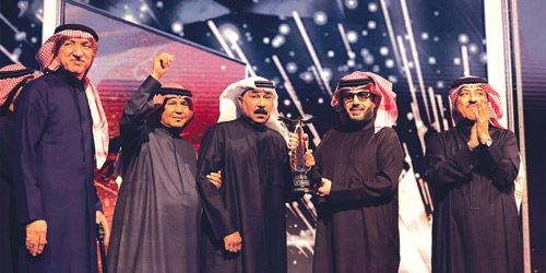 «JOY AWARDS».. ثلاثية الإبداع والوفاء والتكريم 